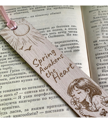 Spring Wooden Bookmark – “Spring Awakens the Heart”