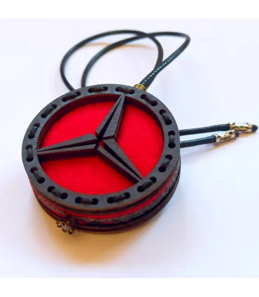 Ароматизатор в автівку із дерева з логотипом Mercedes-Benz 50мм