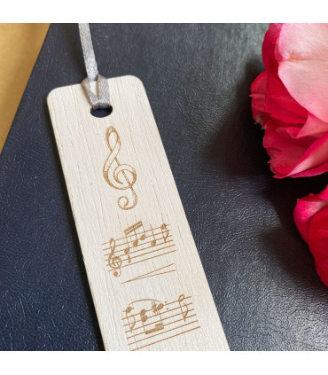 Wooden Music Bookmark – “Melody of Inspiration”