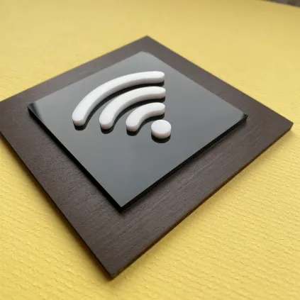 Табличка Wi-Fi з фанери та акрилу