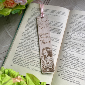 Spring Wooden Bookmark – “Spring Awakens the Heart”
